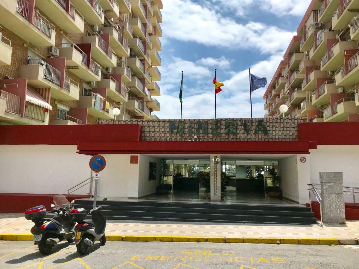 Minerva Sea View Apartment เบนัลมาเดนา ภายนอก รูปภาพ